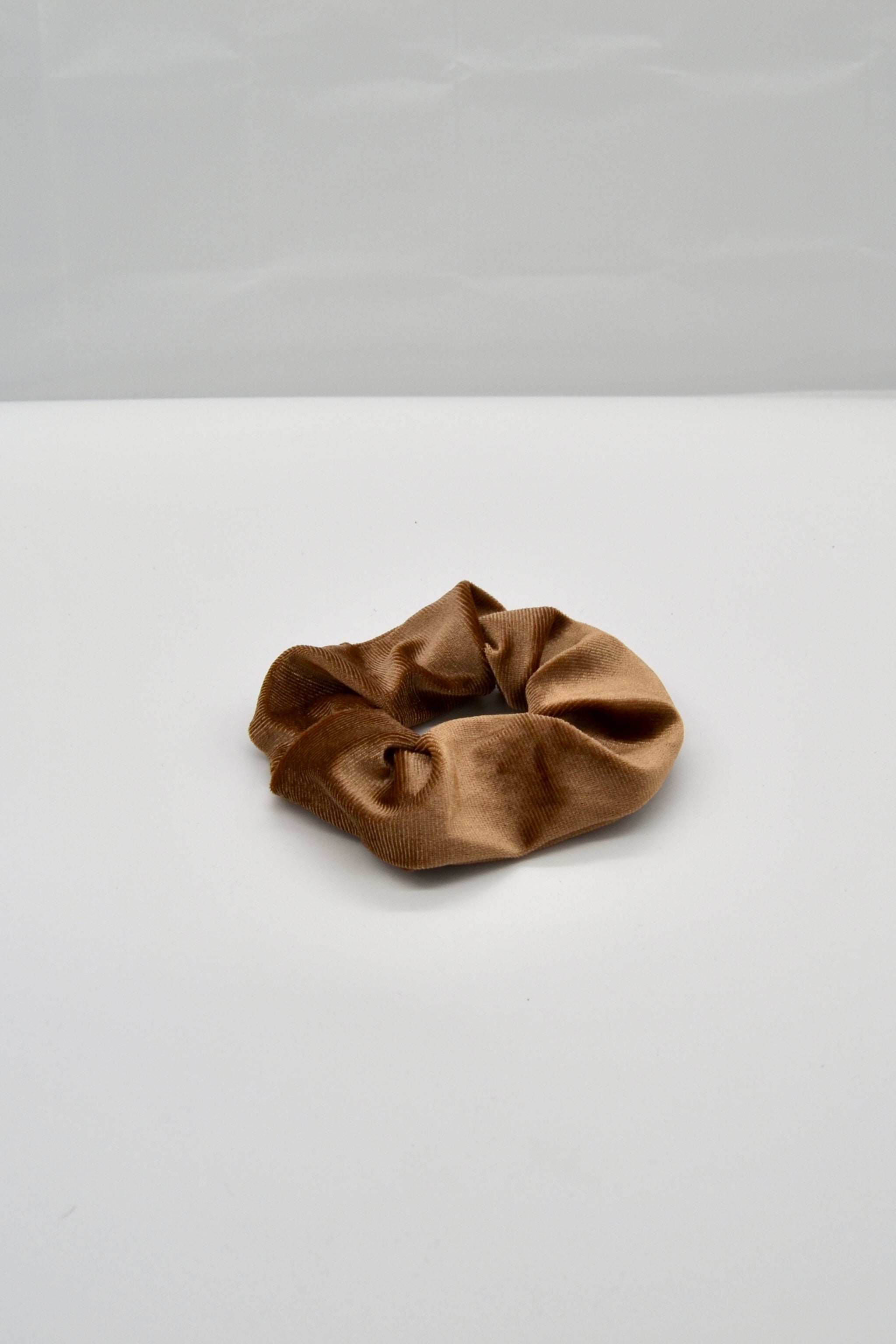 Samt Scrunchie - Hazelnut