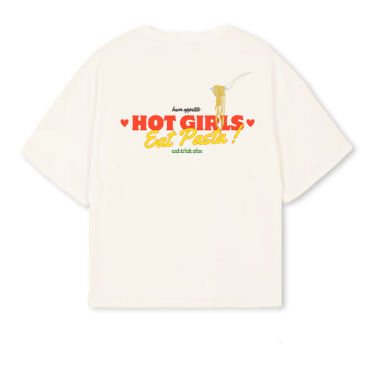 HOT GIRLS EAT PASTA TEE