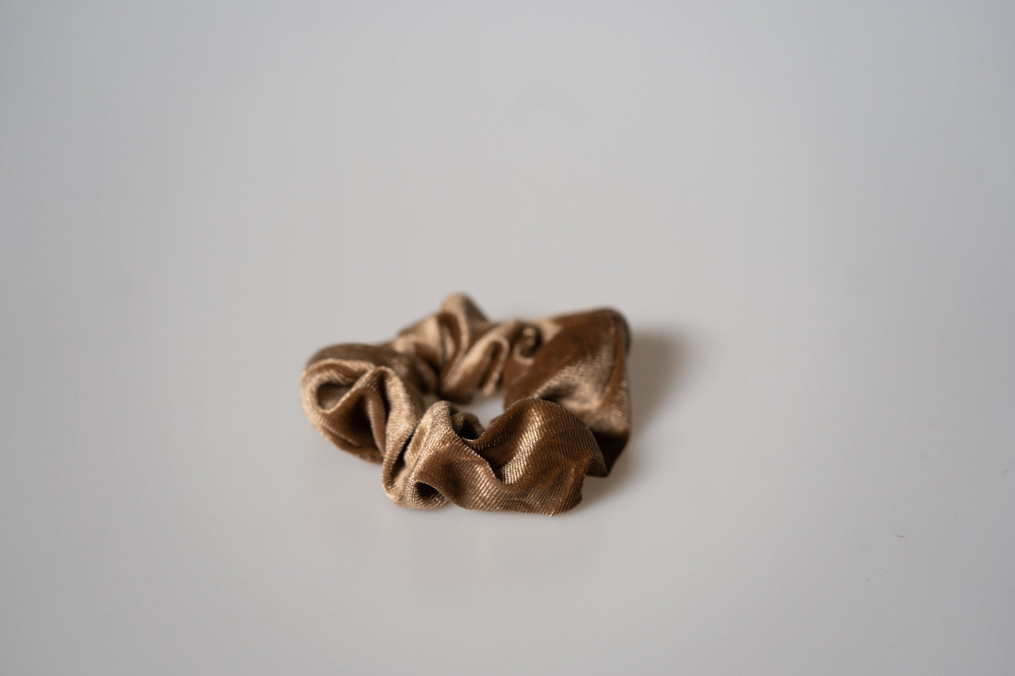 Samt Scrunchie - Hazelnut