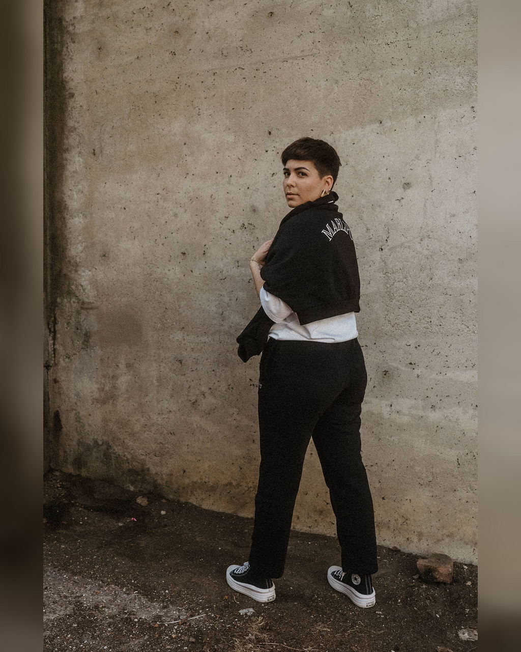 Marlipó Cropped Crewneck Black