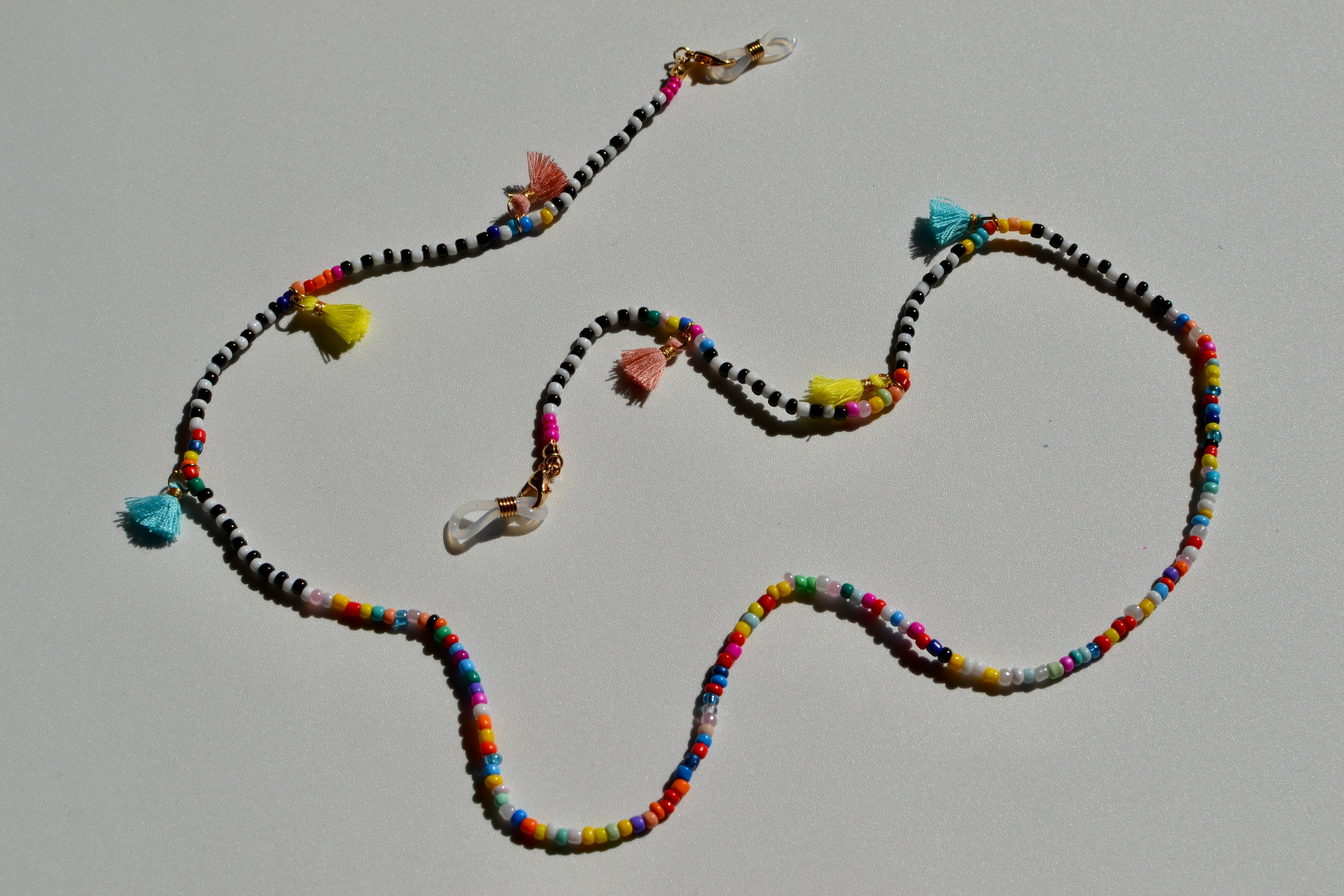 Brillen und Maskenkette - Boho